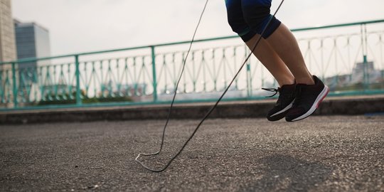 Lompat Tali Opsi Olahraga Kencangkan Betis